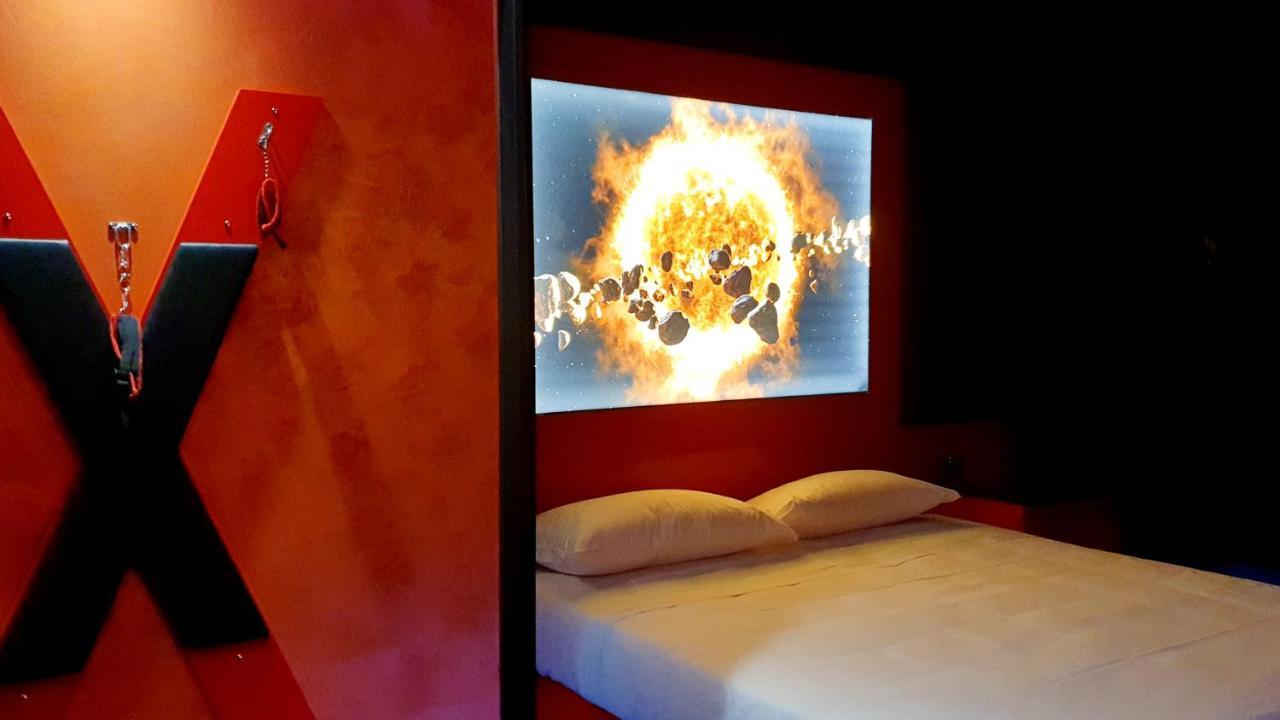 C Rooms - Love Motel Monza Cinisello Balsamo Exterior photo