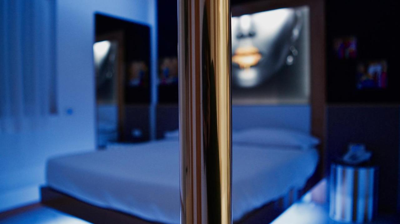 C Rooms - Love Motel Monza Cinisello Balsamo Exterior photo
