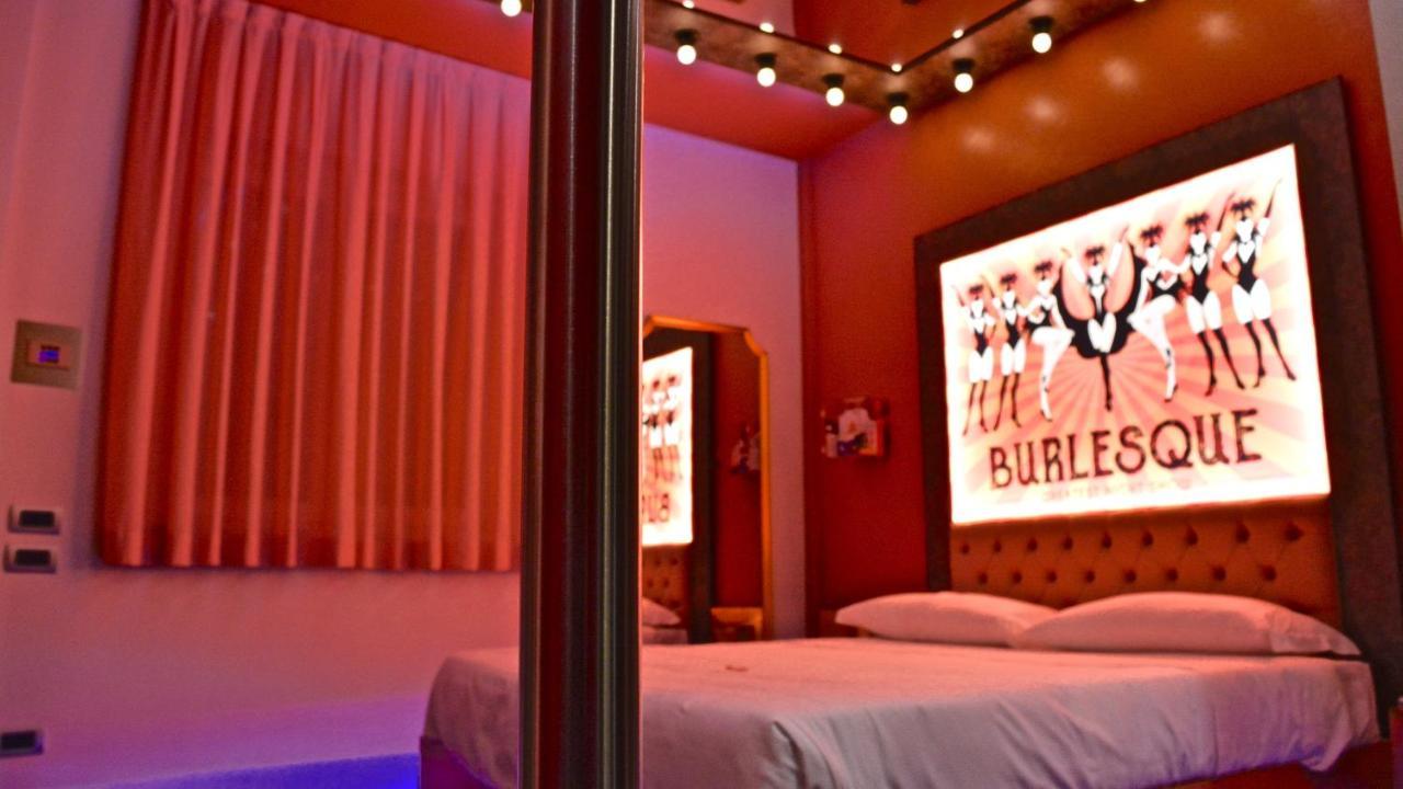 C Rooms - Love Motel Monza Cinisello Balsamo Exterior photo