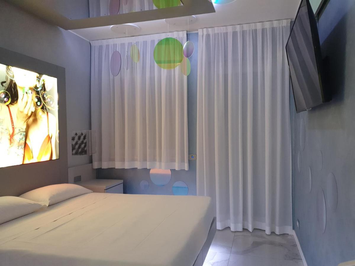C Rooms - Love Motel Monza Cinisello Balsamo Exterior photo